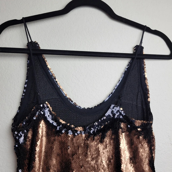 NWT FREE PEOPLE Seeing Double sequin Slip Dress in Black Size Small - Picture 7 of 9